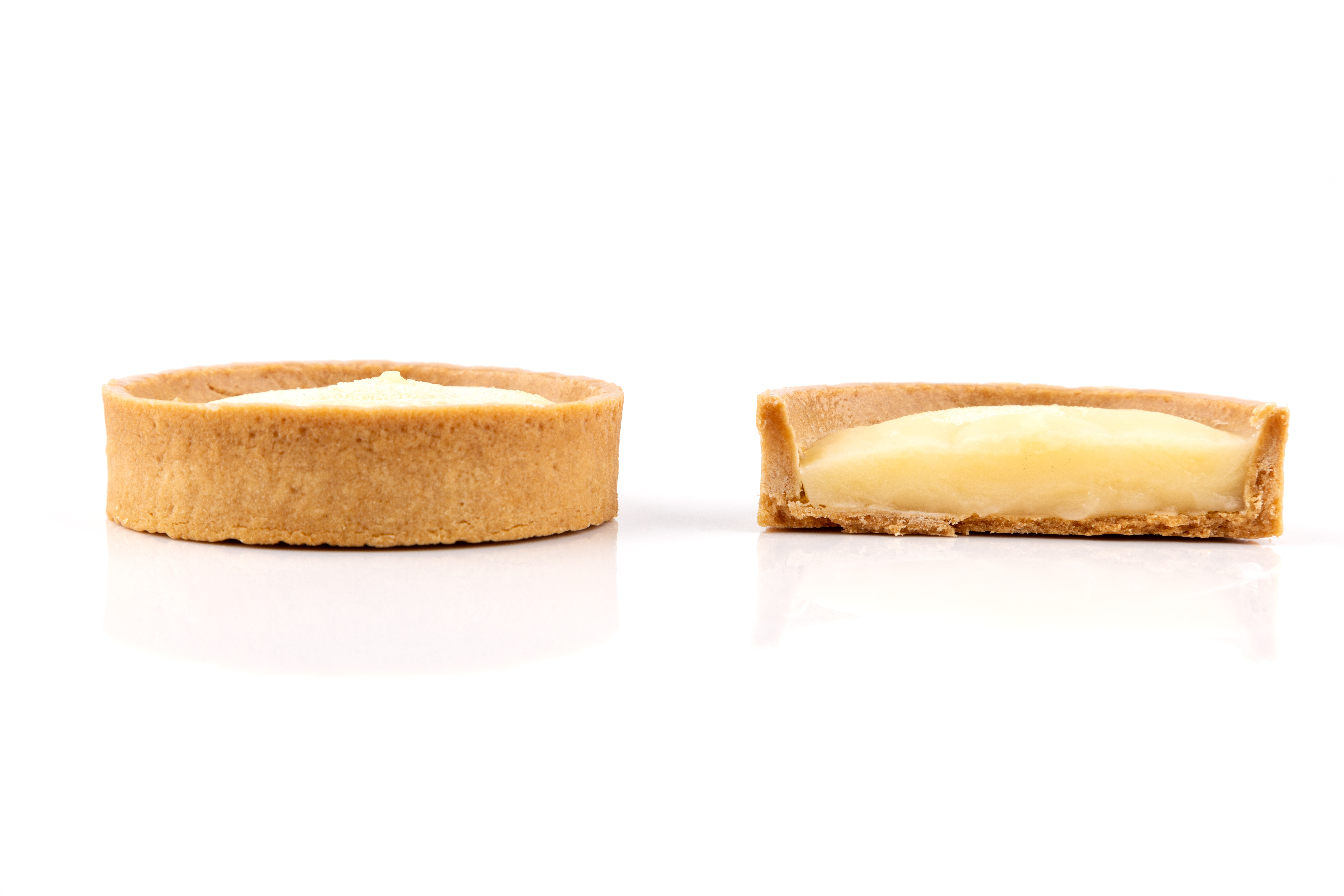 Tart filled with Pastry Cream